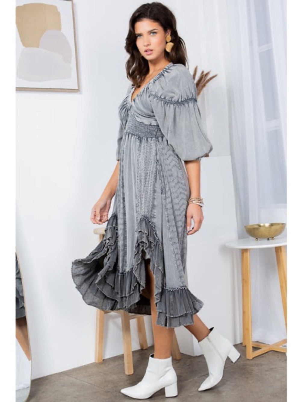 Young Threads Effortless Elegance: Sheared & Elasticated V-Neck Hi Lo Dress - Picture 3 of 9